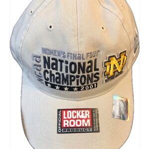Notre Dame 2001 Collectible March Madness Baseball Cap! New w/original
Stickers!